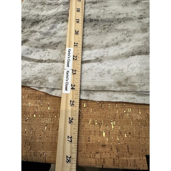 Christopher & Banks Medium Blouse Green Beige Floral Rhinestone Embellished - Picture 7 of 8